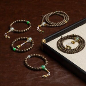 Old Mountain Sandalwood Bracelet