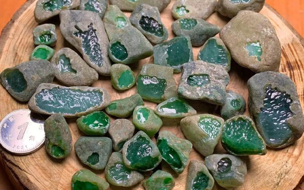 Does jade nurture the person, or does jadeite nurture the heart?